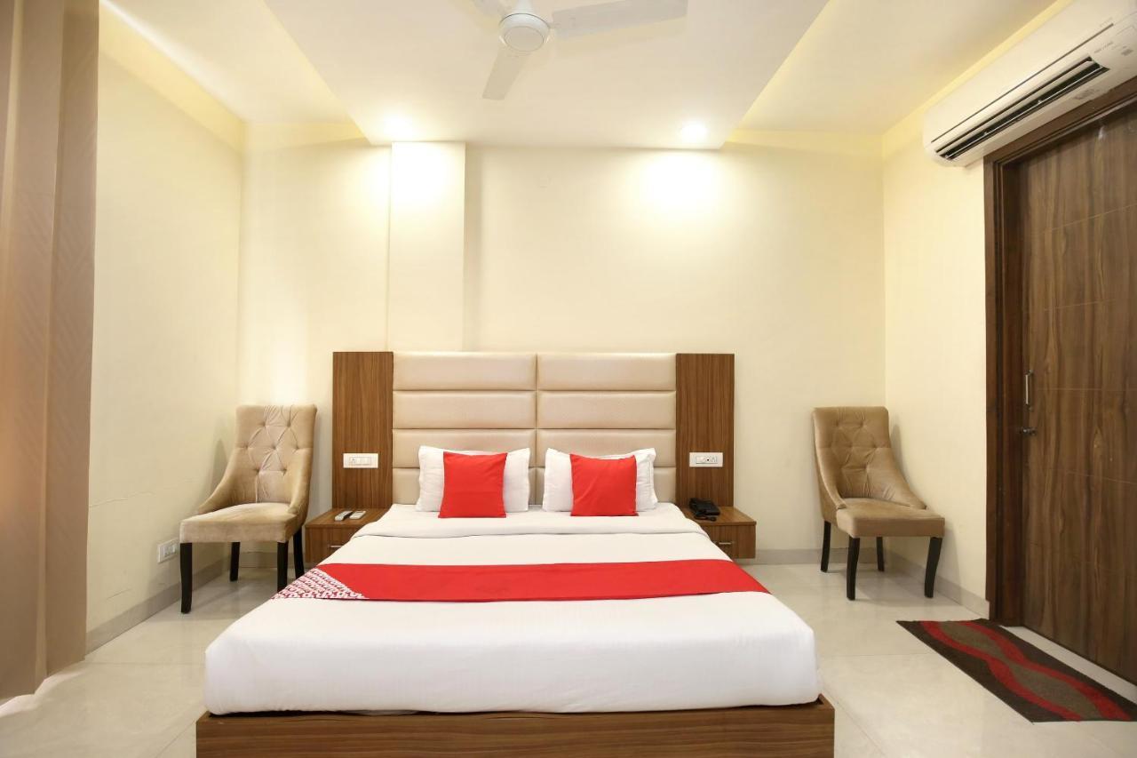 Capital O 8510 Welcome Inn 암리차르 외부 사진