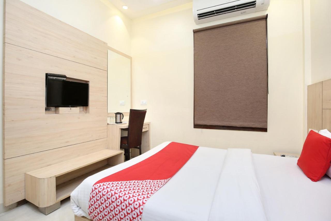 Capital O 8510 Welcome Inn 암리차르 외부 사진