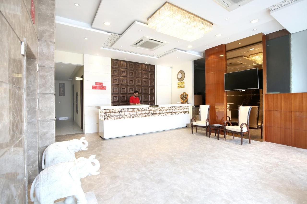 Capital O 8510 Welcome Inn 암리차르 외부 사진